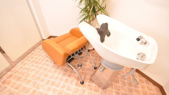 SO-yHAIR様に新しく設置したバックシャンプー